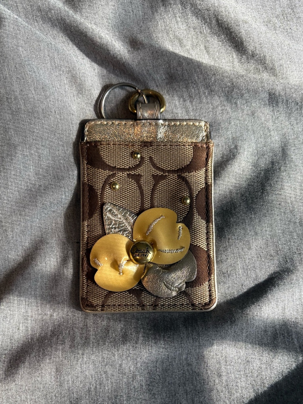 Vintage Coach Floral ID Holder